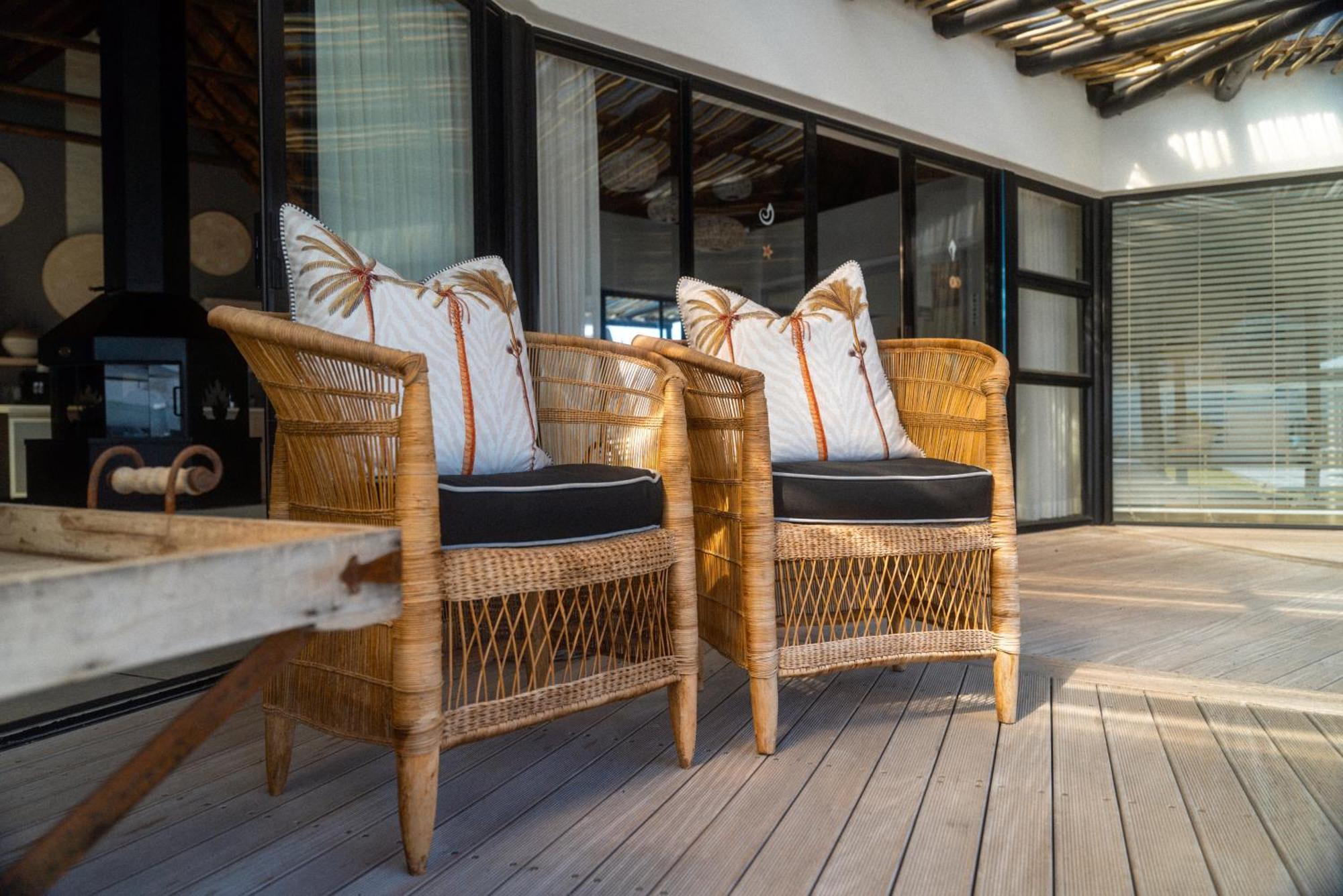 Canal Guest House - Waterfront Boutique Bed & Breakfast - Solar Power St Francis Bay Eksteriør bilde
