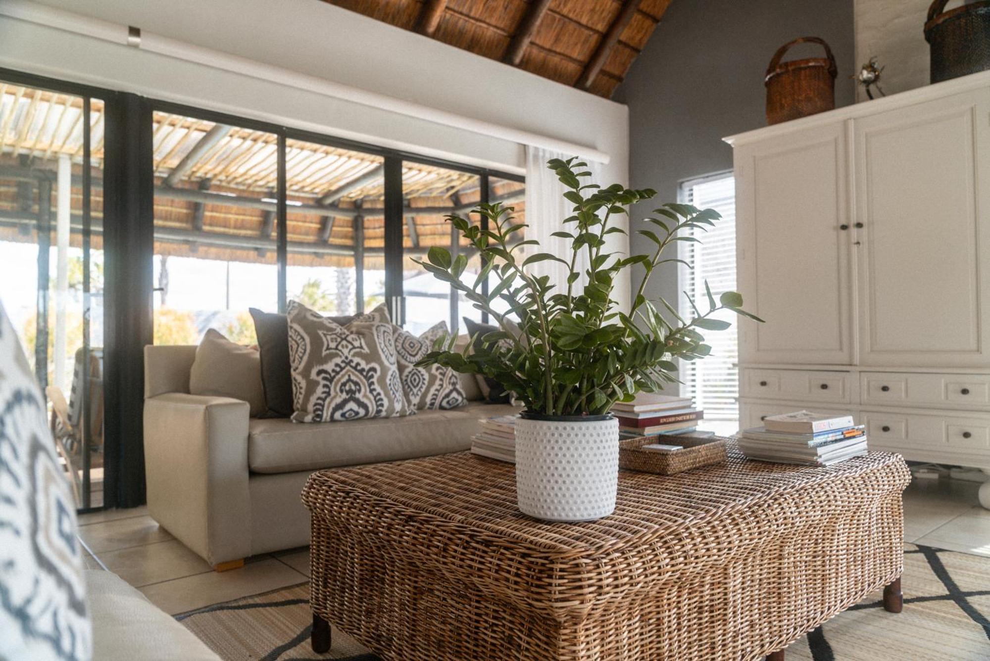 Canal Guest House - Waterfront Boutique Bed & Breakfast - Solar Power St Francis Bay Eksteriør bilde