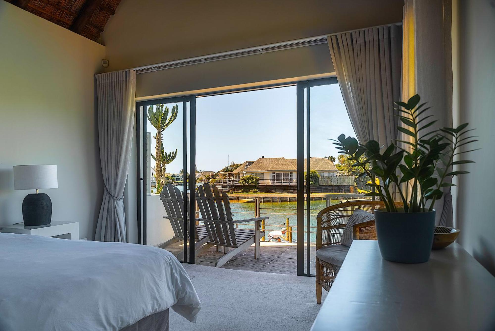 Canal Guest House - Waterfront Boutique Bed & Breakfast - Solar Power St Francis Bay Eksteriør bilde