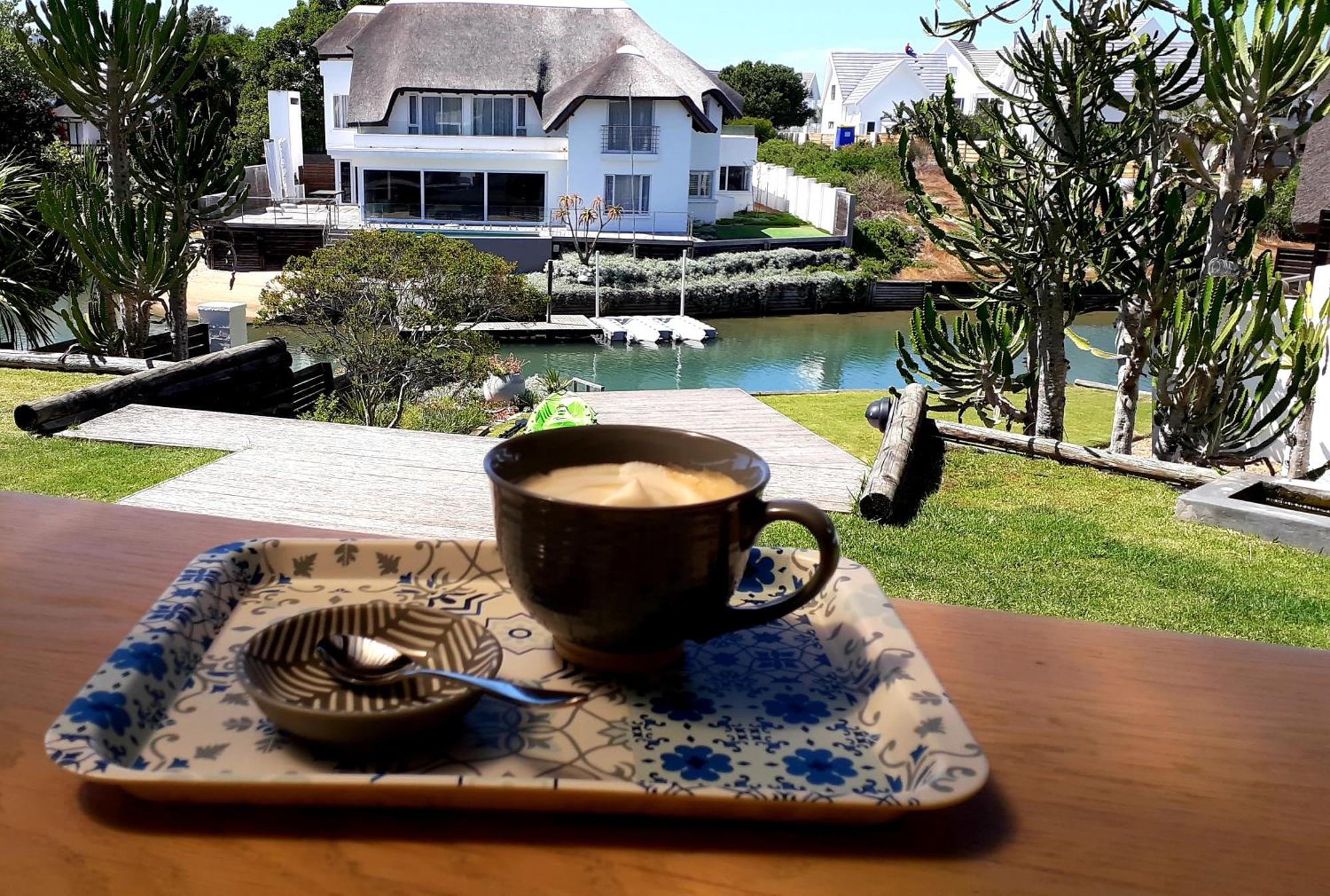 Canal Guest House - Waterfront Boutique Bed & Breakfast - Solar Power St Francis Bay Eksteriør bilde