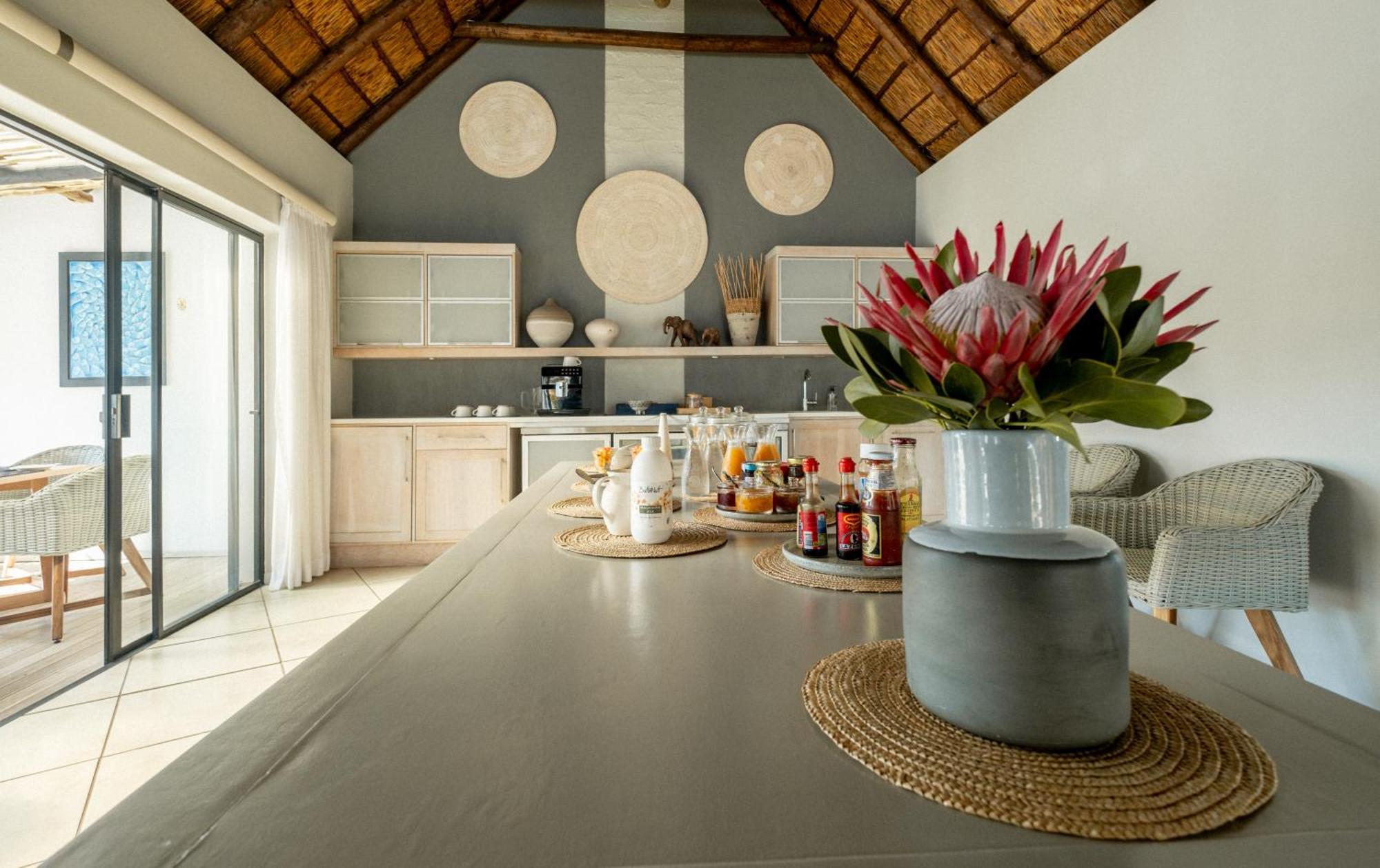Canal Guest House - Waterfront Boutique Bed & Breakfast - Solar Power St Francis Bay Eksteriør bilde